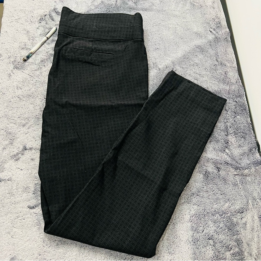 XOXO Women’s Modern Geometric Design Stretch Pants Size XL